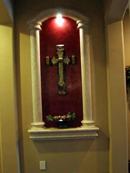 Red Venetian plaster in wall niche and column marbleizing